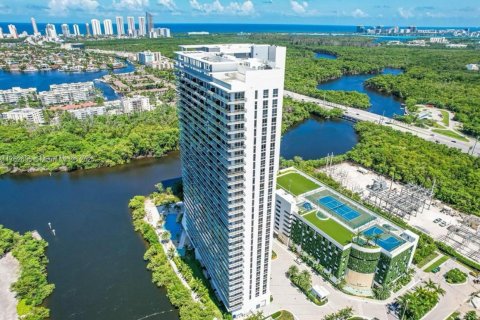 Condominio en venta en North Miami Beach, Florida, 1 dormitorio, 87.05 m2 № 1692257 - foto 18