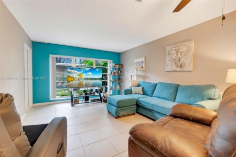 Condominio en venta en Delray Beach, Florida, 2 dormitorios, 107.3 m2 № 1897266 - foto 5