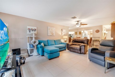 Condominio en venta en Delray Beach, Florida, 2 dormitorios, 107.3 m2 № 1897266 - foto 4
