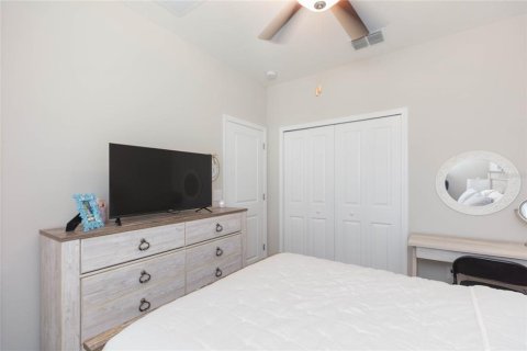 Touwnhouse à vendre à Wesley Chapel, Floride: 3 chambres, 148.36 m2 № 2438104 - photo 23