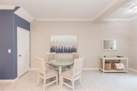 Touwnhouse à vendre à Wesley Chapel, Floride: 3 chambres, 148.36 m2 № 2438104 - photo 7