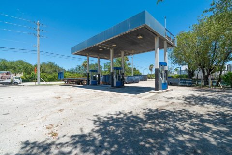 Commercial property in Pompano Beach, Florida № 2187308 - photo 5