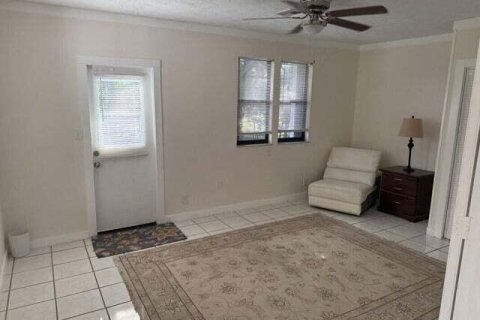 Villa ou maison à vendre à Port St. Lucie, Floride: 3 chambres, 150.41 m2 № 2385195 - photo 16