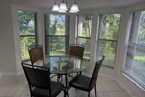 Villa ou maison à vendre à Port St. Lucie, Floride: 3 chambres, 150.41 m2 № 2385195 - photo 7