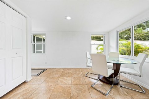 Casa en alquiler en Sarasota, Florida, 3 dormitorios, 117.24 m2 № 1906466 - foto 20