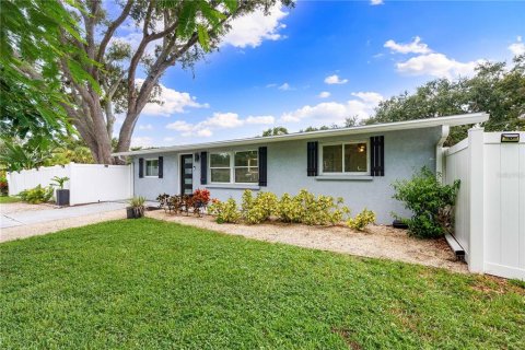 Casa en alquiler en Sarasota, Florida, 3 dormitorios, 117.24 m2 № 1906466 - foto 7