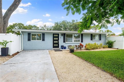 Casa en alquiler en Sarasota, Florida, 3 dormitorios, 117.24 m2 № 1906466 - foto 6