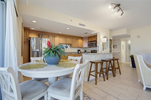 Copropriété à vendre à Daytona Beach Shores, Floride: 3 chambres, 136.1 m2 № 2437260 - photo 11