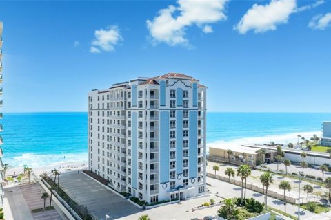 Condo à Daytona Beach Shores, Floride, 3 chambres  № 2437260