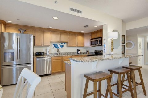 Copropriété à vendre à Daytona Beach Shores, Floride: 3 chambres, 136.1 m2 № 2437260 - photo 12