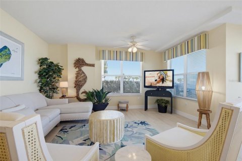 Copropriété à vendre à Daytona Beach Shores, Floride: 3 chambres, 136.1 m2 № 2437260 - photo 4
