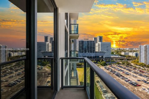 Condo in Miami, Florida, 1 bedroom  № 2356846