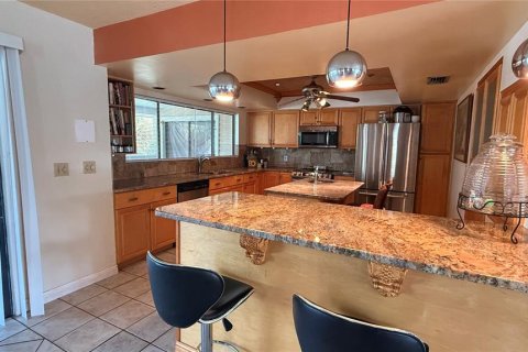 House in Saint Pete Beach, Florida 3 bedrooms, 256.22 sq.m. № 1917006 - photo 12