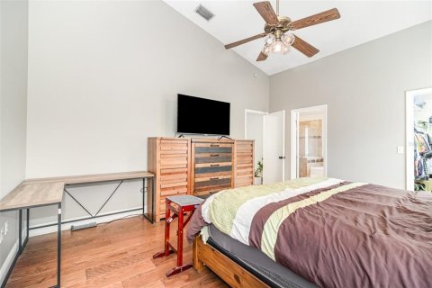 Casa en venta en Orlando, Florida, 3 dormitorios, 163.6 m2 № 1911887 - foto 17