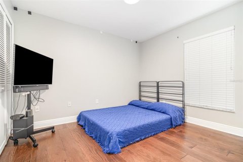 Casa en venta en Orlando, Florida, 3 dormitorios, 163.6 m2 № 1911887 - foto 20