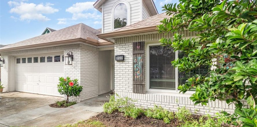 Casa en Orlando, Florida 3 dormitorios, 163.6 m2 № 1911887