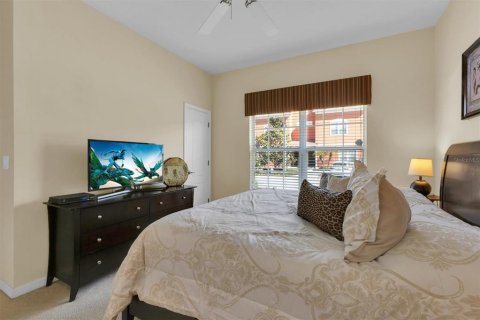 Townhouse in Kissimmee, Florida 4 bedrooms, 176.14 sq.m. № 1638033 - photo 15