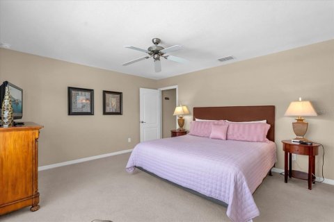 Townhouse in Kissimmee, Florida 4 bedrooms, 176.14 sq.m. № 1638033 - photo 18