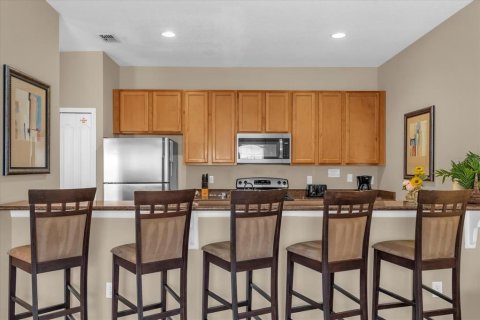 Townhouse in Kissimmee, Florida 4 bedrooms, 176.14 sq.m. № 1638033 - photo 10