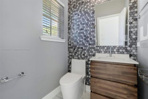 Villa ou maison à louer à Boynton Beach, Floride: 5 chambres, 284 m2 № 1711593 - photo 4