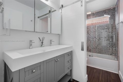 Villa ou maison à louer à Boynton Beach, Floride: 5 chambres, 284 m2 № 1711593 - photo 27