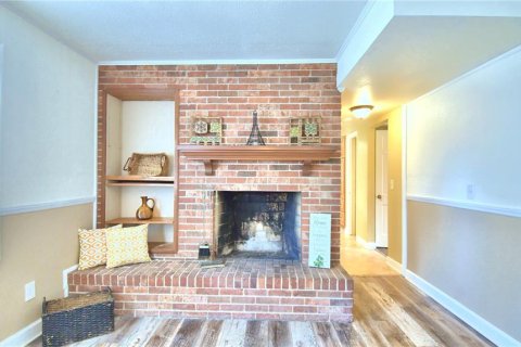 House in Bartow, Florida 5 bedrooms, 309.64 sq.m. № 1198969 - photo 22