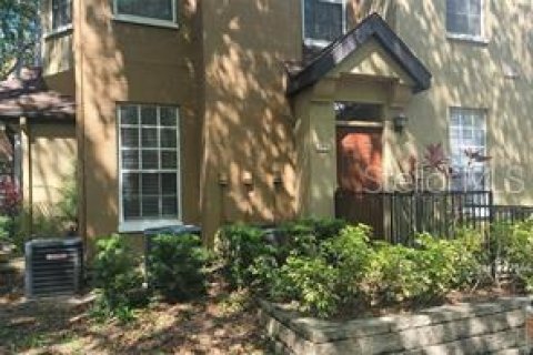 Condominio en alquiler en Orlando, Florida, 1 dormitorio, 73.76 m2 № 1678382 - foto 1