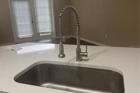 Condominio en alquiler en Orlando, Florida, 1 dormitorio, 73.76 m2 № 1678382 - foto 12