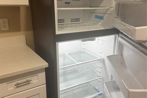 Condominio en alquiler en Orlando, Florida, 1 dormitorio, 73.76 m2 № 1678382 - foto 14