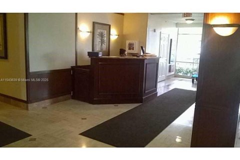 Condominio en venta en Aventura, Florida, 1 dormitorio, 99.03 m2 № 1959996 - foto 22