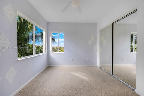 Condominio en venta en Pompano Beach, Florida, 3 dormitorios, 158.58 m2 № 1507363 - foto 19