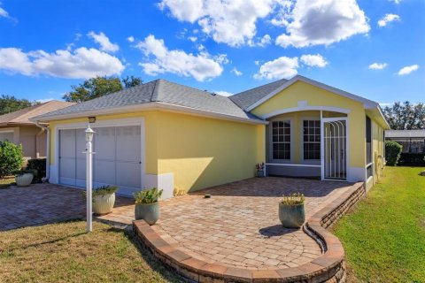 Villa ou maison à vendre à Leesburg, Floride: 3 chambres, 136.47 m2 № 2148365 - photo 2