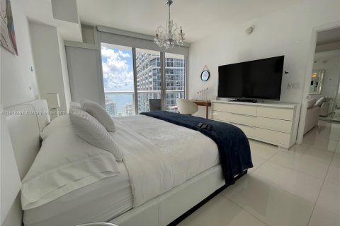 Condo in Miami, Florida, 1 bedroom  № 2168272 - photo 12