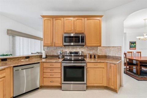 House in Kissimmee, Florida 2 bedrooms, 189.33 sq.m. № 2101421 - photo 26