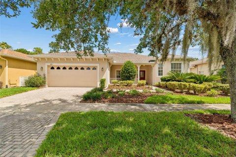 House in Kissimmee, Florida 2 bedrooms, 189.33 sq.m. № 2101421 - photo 3