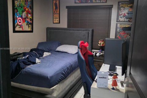 Townhouse in Kendall, Florida 3 bedrooms, 117.43 sq.m. № 1996884 - photo 10