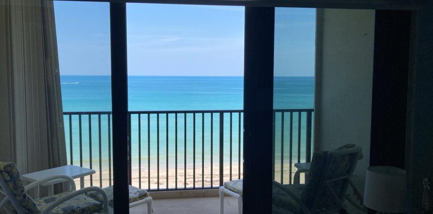 Condo à Jensen Beach, Floride, 2 chambres  № 2401425