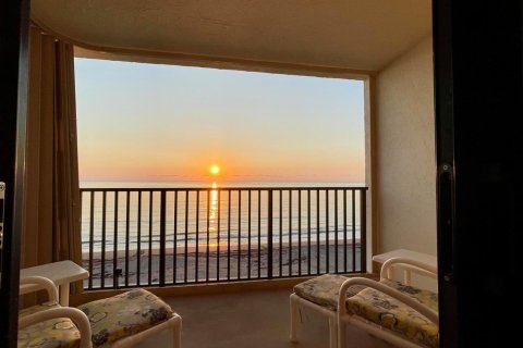 Copropriété à vendre à Jensen Beach, Floride: 2 chambres, 111.2 m2 № 2401425 - photo 2