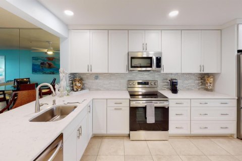Copropriété à vendre à Jensen Beach, Floride: 2 chambres, 111.2 m2 № 2401425 - photo 14