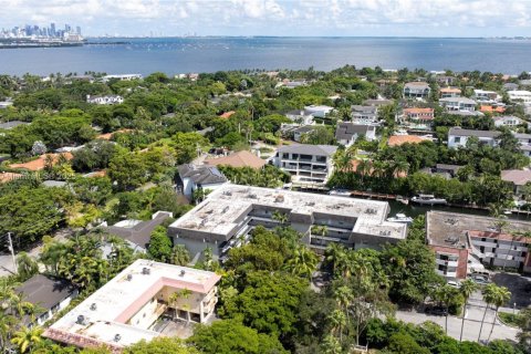 Купить кондоминиум в Корал-Гейблс, Флорида 2 спальни, 78.32м2, № 1946574 - фото 25