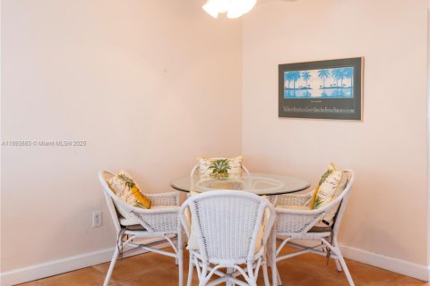 Купить кондоминиум в Корал-Гейблс, Флорида 2 спальни, 78.32м2, № 1946574 - фото 7