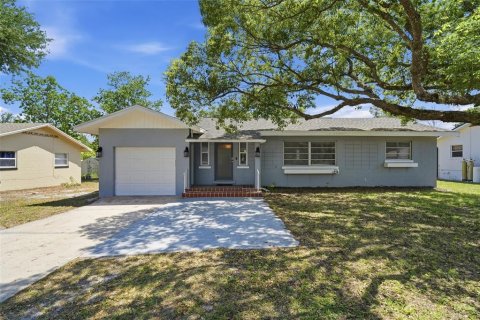 Villa ou maison à DeBary, Floride 3 chambres, 110.37 m2 № 2101076