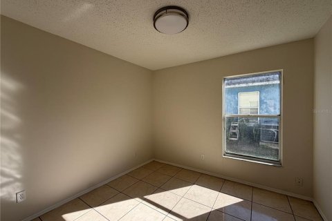 Villa ou maison à louer à Orlando, Floride: 3 chambres, 125.98 m2 № 2414956 - photo 12