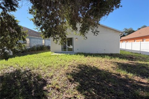 Villa ou maison à louer à Orlando, Floride: 3 chambres, 125.98 m2 № 2414956 - photo 23