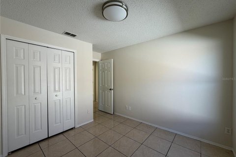 Villa ou maison à louer à Orlando, Floride: 3 chambres, 125.98 m2 № 2414956 - photo 15