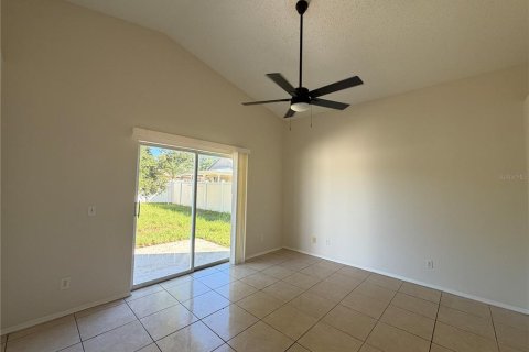 Villa ou maison à louer à Orlando, Floride: 3 chambres, 125.98 m2 № 2414956 - photo 16