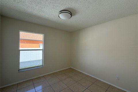 Villa ou maison à louer à Orlando, Floride: 3 chambres, 125.98 m2 № 2414956 - photo 14