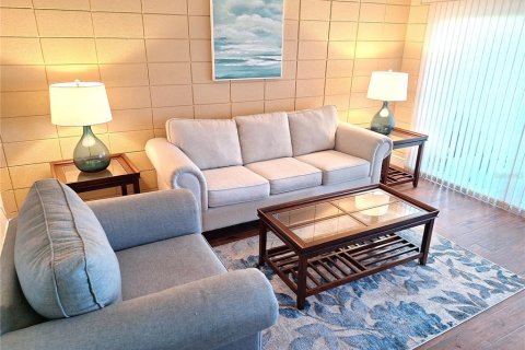 Condo in New Smyrna Beach, Florida, 1 bedroom  № 1519861 - photo 6