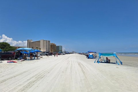 Condo in New Smyrna Beach, Florida, 1 bedroom  № 1519861 - photo 29