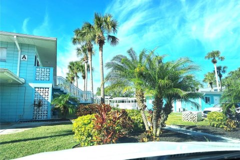 Condo in New Smyrna Beach, Florida, 1 bedroom  № 1519861 - photo 22